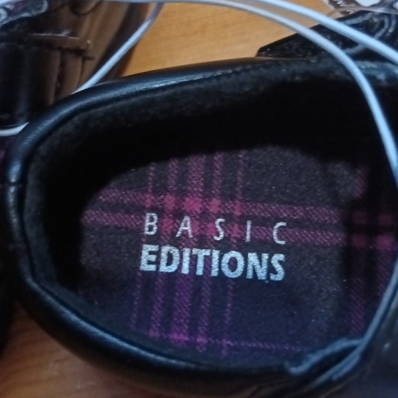Size 7 little basic edition black dress shoes NEW TAGS STILL ON - Picture 7 of 11